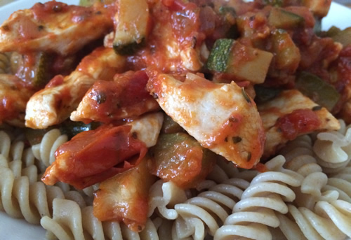 How to cook Chicken and courgette pasta